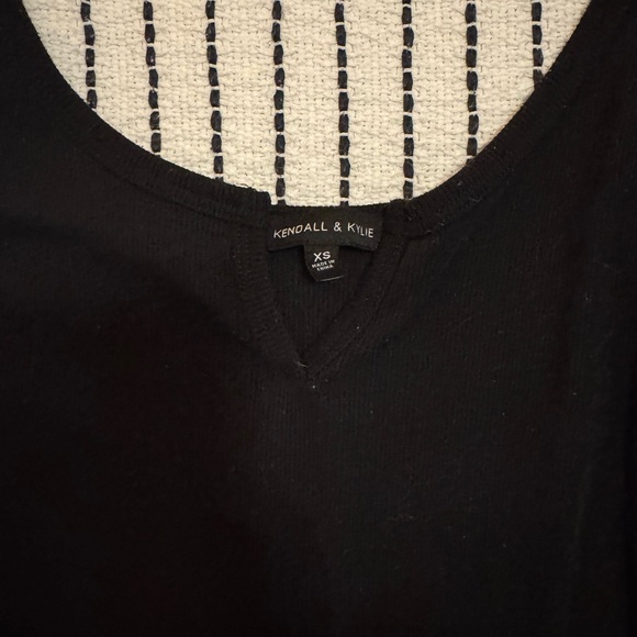 Kendall & Kylie Dresses & Skirts - Kendall & Kylie Elegant Black mini dress